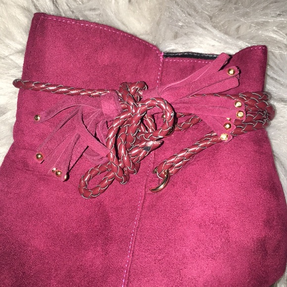 SOLD - Picture 4 of 6